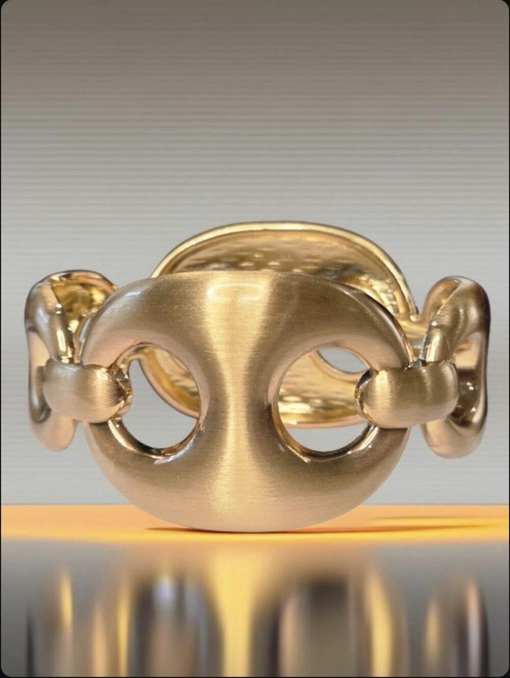 18k Matte Gold Plated Luxury Chunky Pig Nose Mariner Link Cuff Bangle Bracelet